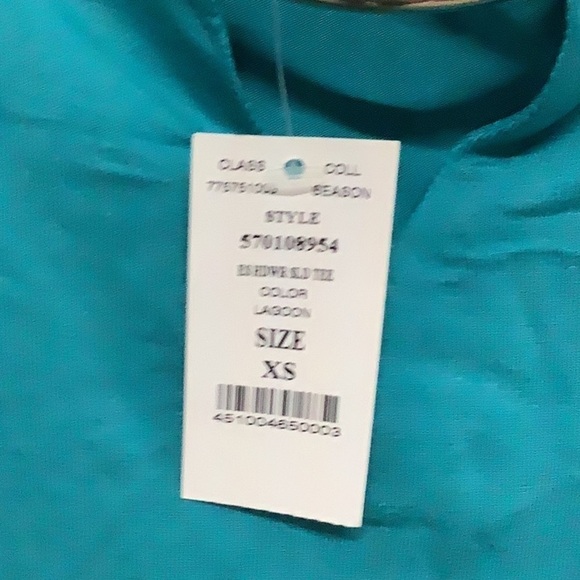 White House Black Market NEW - Sz XS - Teal Top w/ 3/4 sleeve - Picture 3 of 6